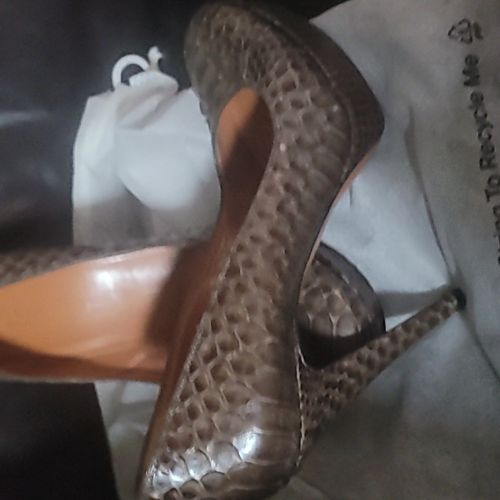 Authentic Gucci Python Heels - image 5